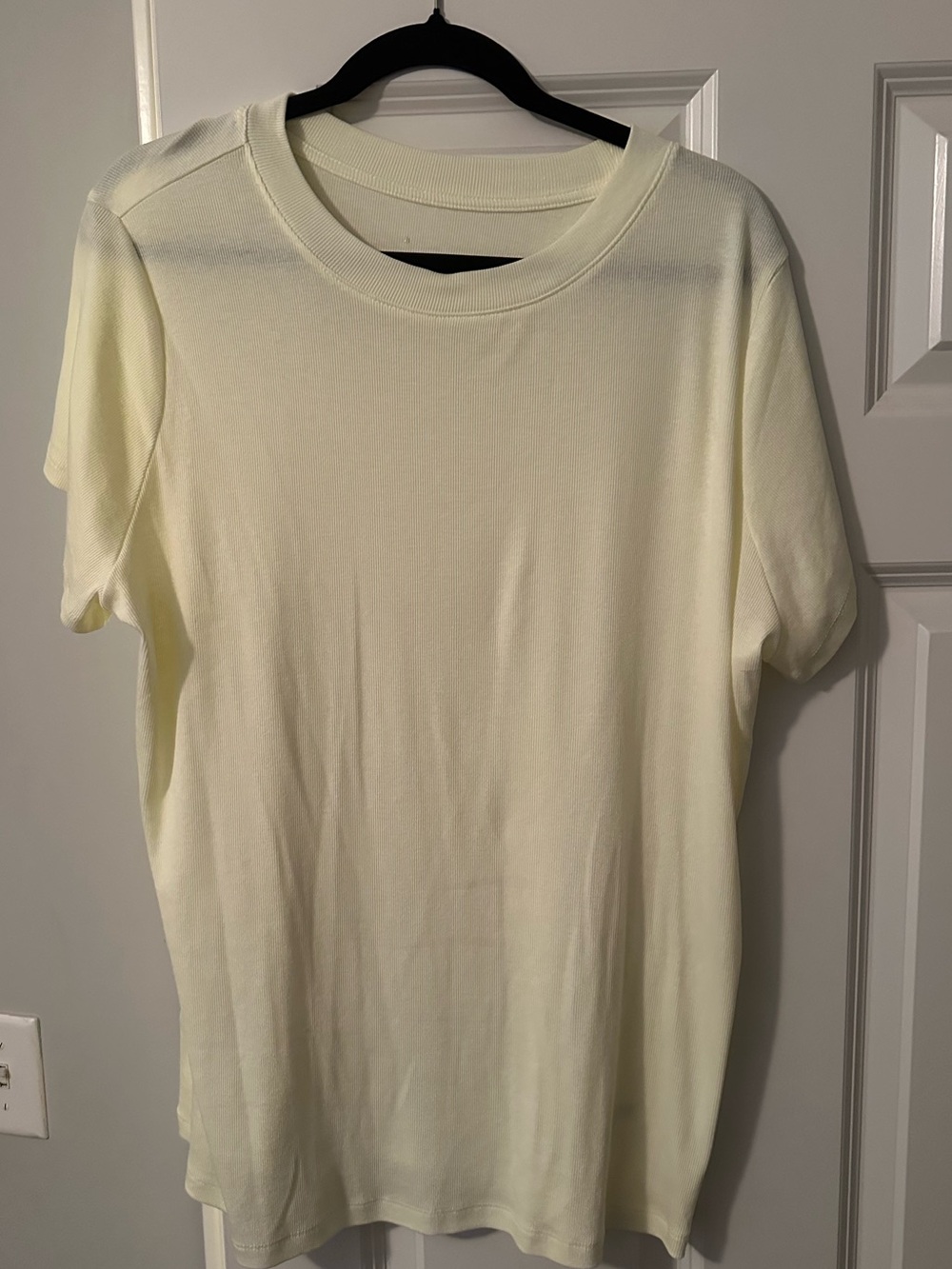 A New Day Target Brand Crewneck Short Sleeve Tee in Pale Yellow